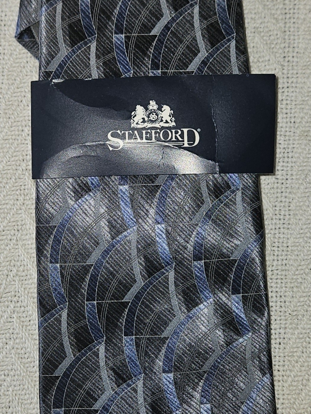 Stafford Men's Gray and Blue Patterned Tie